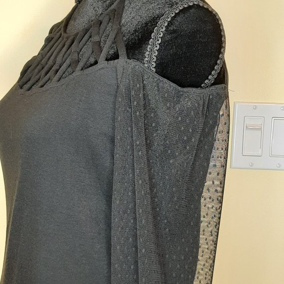 Brand New Sexy  Black Criss-Cross Cold Shoulder Sheer Lace Sleeve - Picture 1 of 11